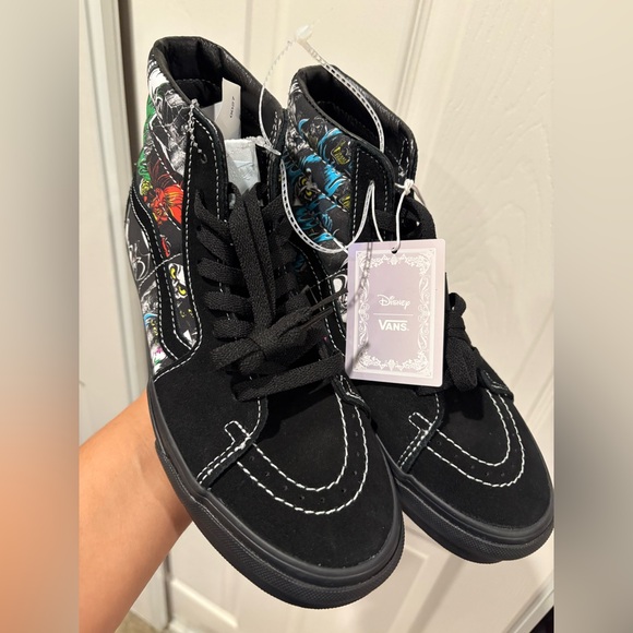 Vans x Disney Villains Sk8-Hi Shoes Men’s Size 6.5 Women’s Size 8 NWT - Picture 4 of 12